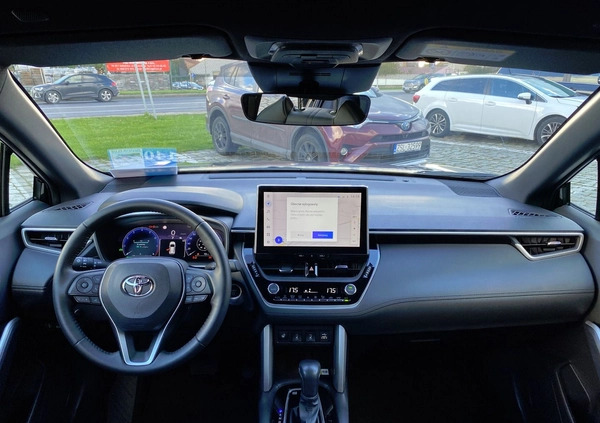 Toyota Corolla Cross cena 172900 przebieg: 25412, rok produkcji 2022 z Sanok małe 154